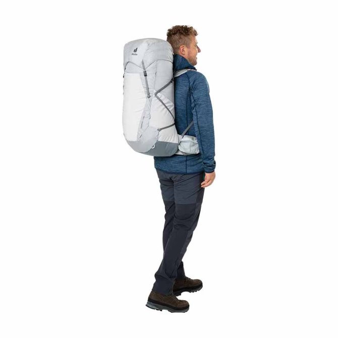 Estaño-esquisto Aircontact Ultra 50+ Deuter